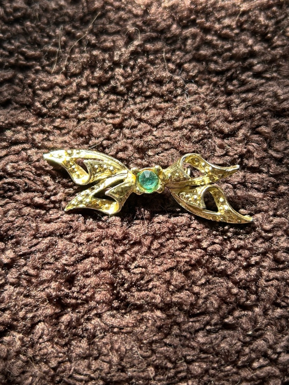 Gold-tone Butterfly Bow Brooch with Green Stone - Women Jewelry